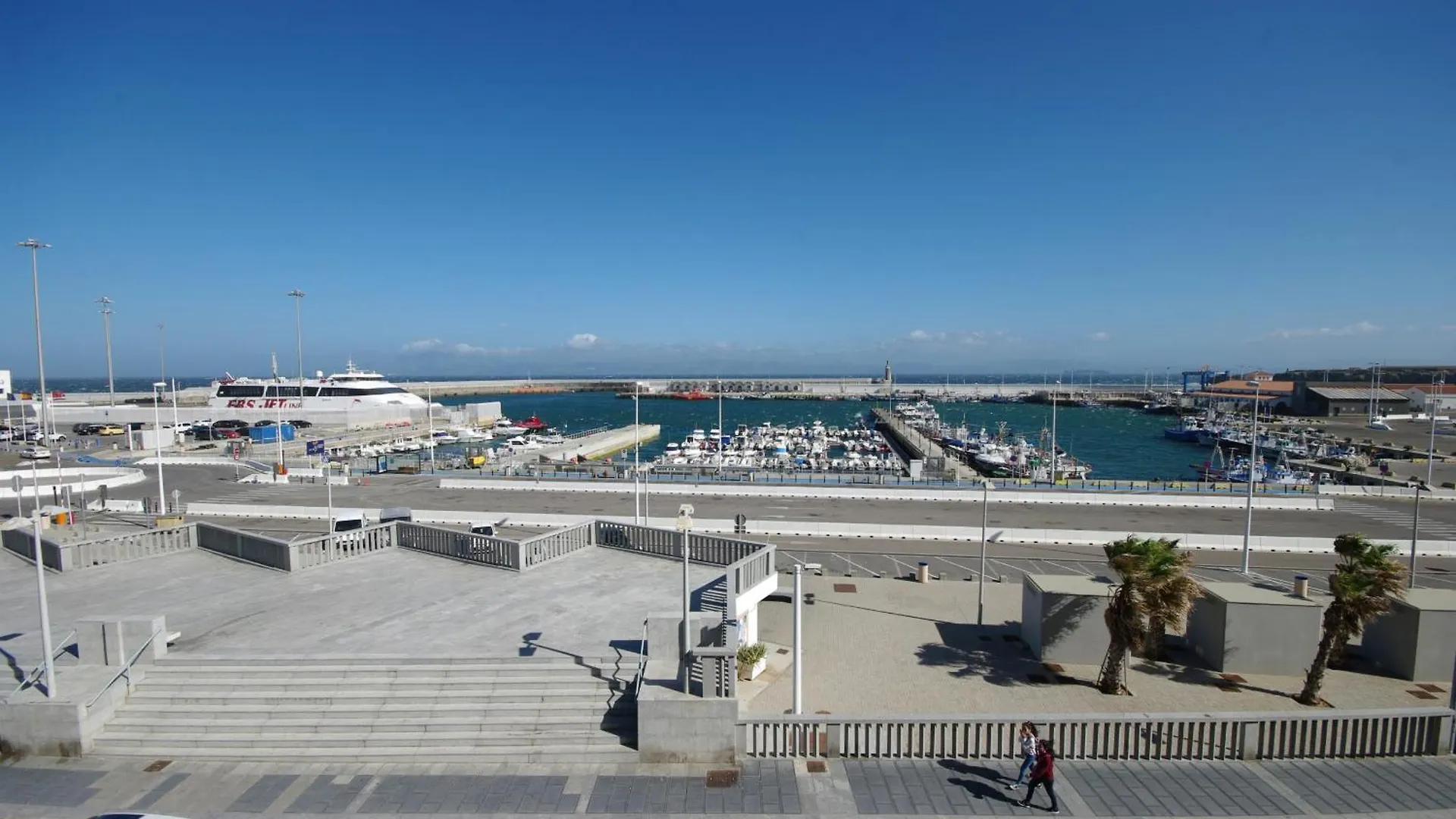 Livingtarifa Apartamento El Puerto location